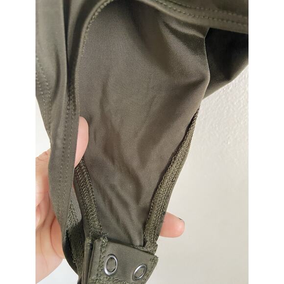 Women's Express Body Contour Bodysuit Olive Green NWT Side Rouching Off Shoulder - Picture 9 of 9